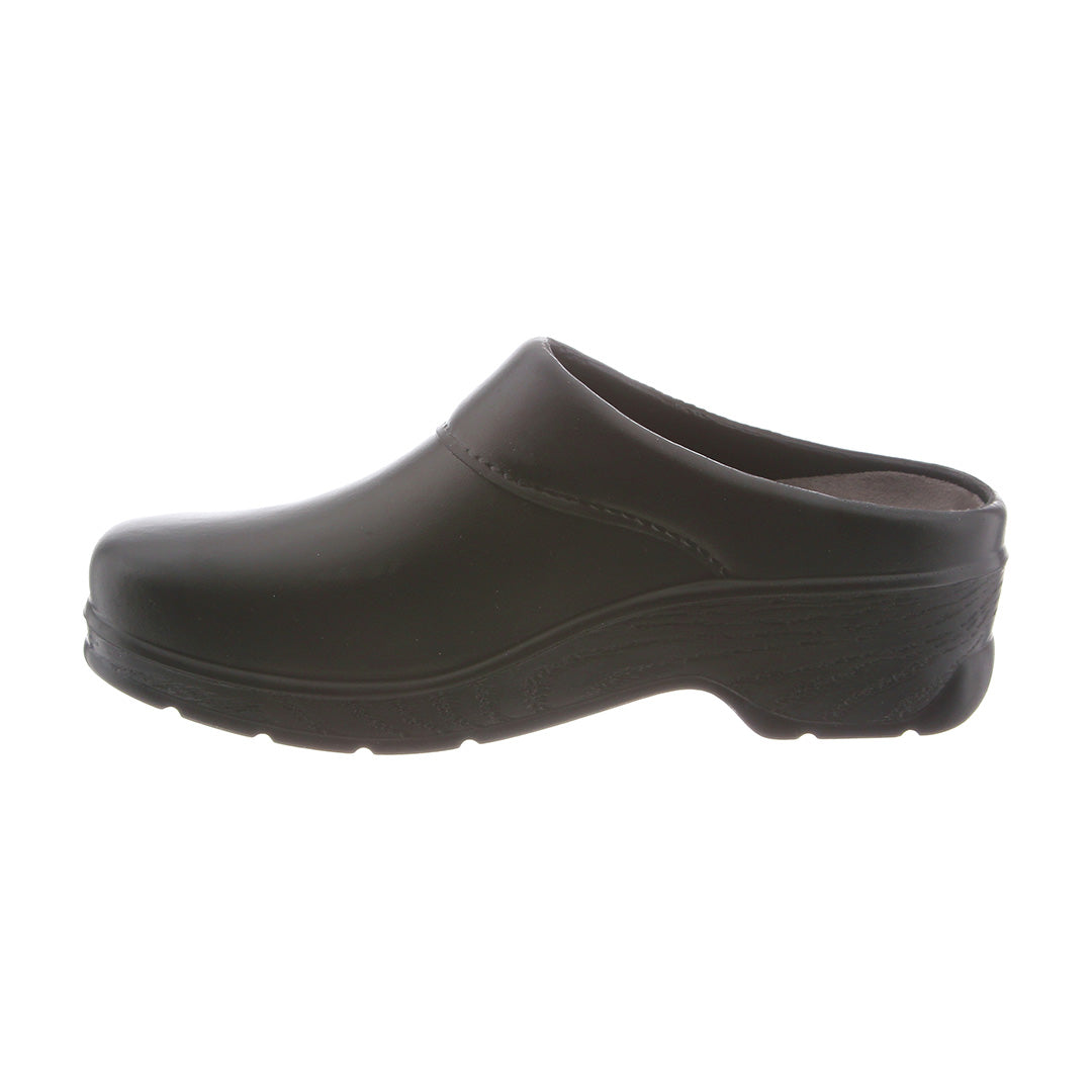 Inside view of the Abilene black slip-resistant clog, highlighting the cushioned insole and roomy, foot-conforming design for all-day comfort and support.