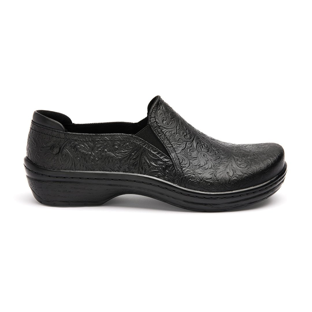 Moxy | Black Tooled