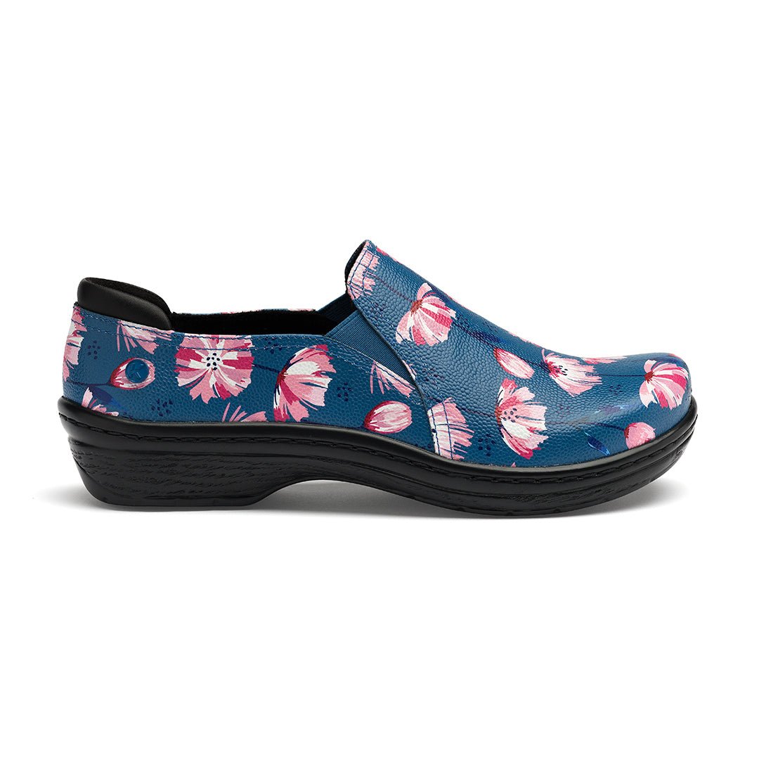 Moxy | Blooming Garden